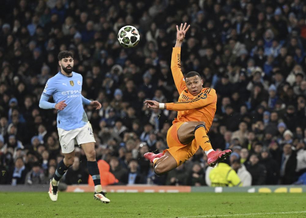 八村塁在湖 八村塁在湖